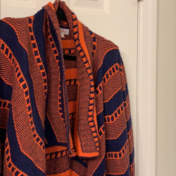 Cardigan - Picture 4 of 6